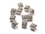 Metallperle, Quadrat, gerieft,  7x7 mm