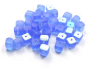 Glasperlen, W�rfel, Royalblau AB, 6 mm