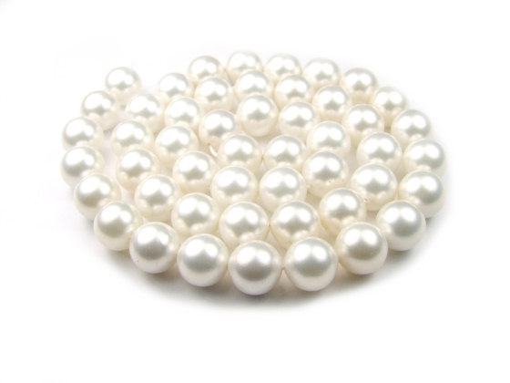 Muschelkernperlen, 8 mm, creme