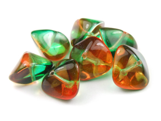 Glasperlen, böhmisch, 15x11 mm, dschungelgrün