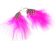 Ohrringe mit Federn, Serie Mar, pink