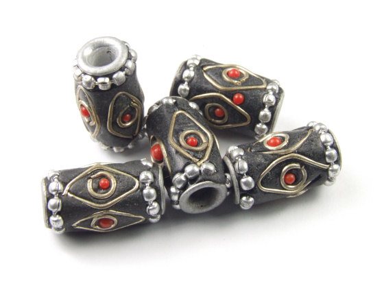 Kashmiri Perle 'Bhiwandi' 17x10 mm, schwarz