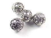 Metallperle, verzierte Kugeln, 13 mm