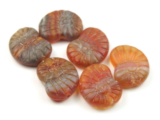 Glasperlen, Schnecken in Steinoptik, 17x13 mm