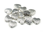 Metallperlen, verzierte Herzen, 10x8 mm