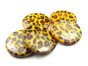 Muschelperlen, flach, rund, 30 mm, Leopardmuster