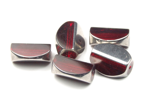 Facettenperle, teilversilbert, 9.5 x10 mm, rot