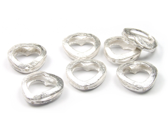 Rahmenperle, gebrstet, kleine  Herzen, 14 mm