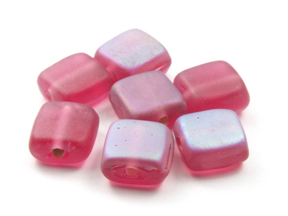 Glasperlen,  Quadrat, 10x10 mm, beere