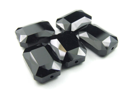 Rechtecke   facettiert, 18x13 mm, schwarz