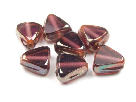 Perlen mit Lüster, Dreiecke, 7x8 mm,
