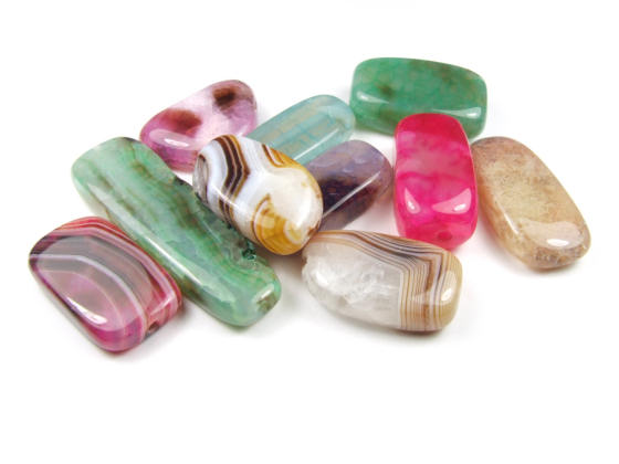 Perlen aus Achat, Nuggets, 15 bis 30 mm, bunt