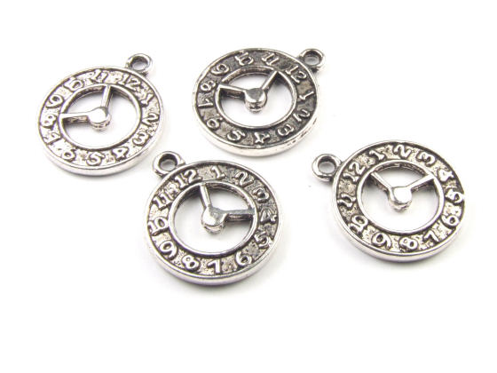 Anh�nger, Uhr, 18 mm