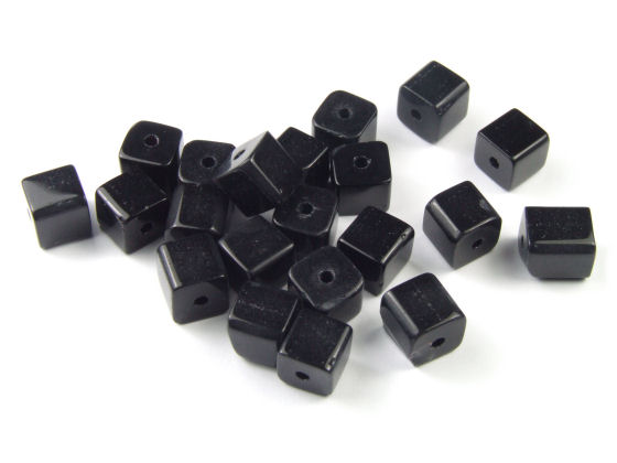 Glasperlen, W�rfel, 6 mm, schwarz