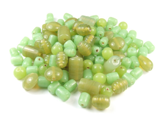 Perlenmix, semi-opak, grn